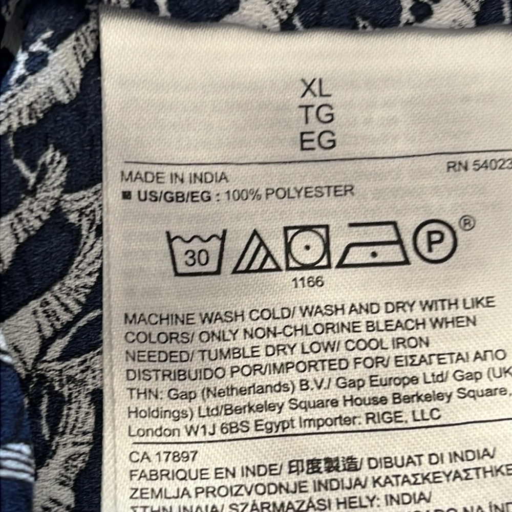 Banana Republic Blue and White Blouse - Picture 5 of 5